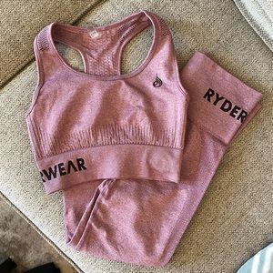 Ryderwear Leggings/Sports bra set